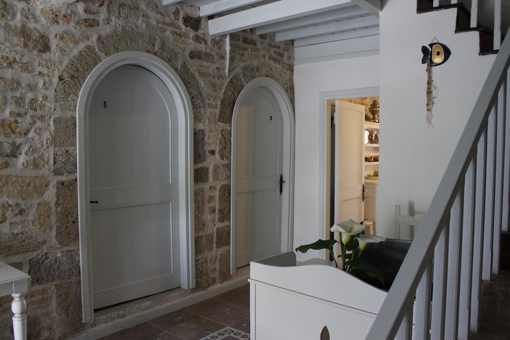 Eski Tas Hotel Çeşme Extérieur photo