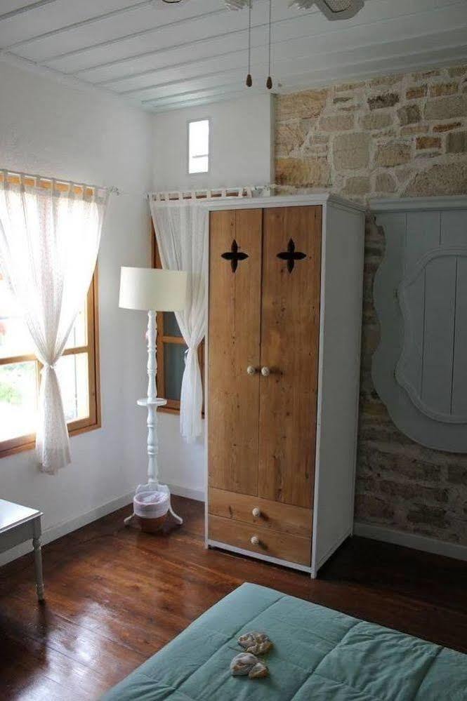 Eski Tas Hotel Çeşme Extérieur photo