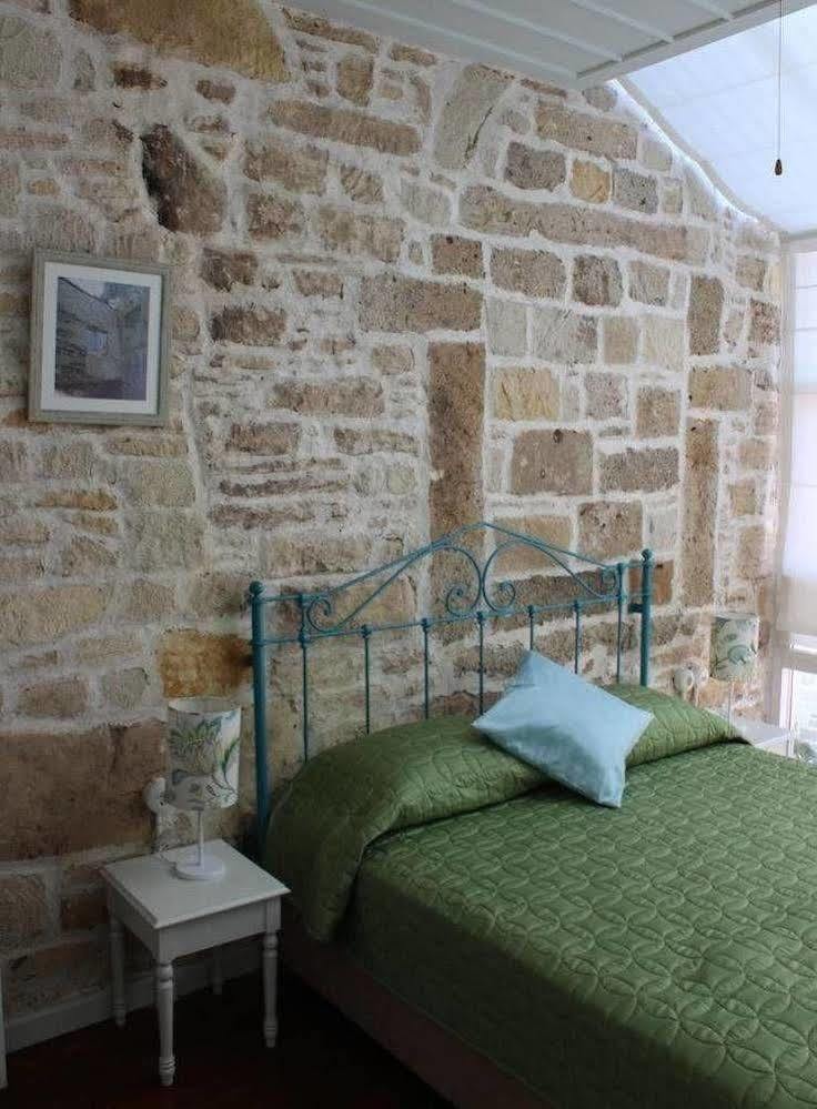 Eski Tas Hotel Çeşme Extérieur photo